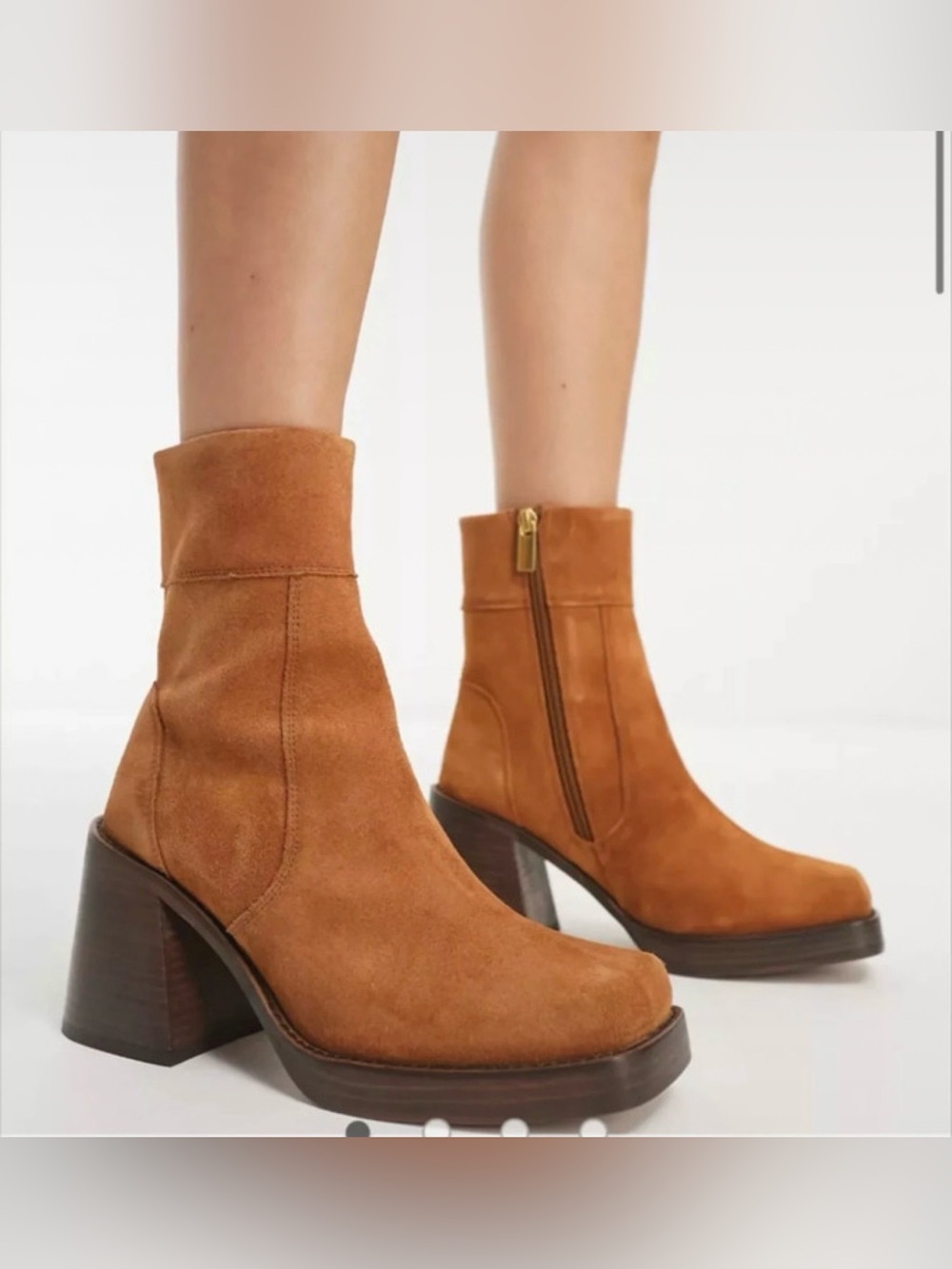 NWOT Asos Design Region Suede Mid Heel Chelsea Boots size 10